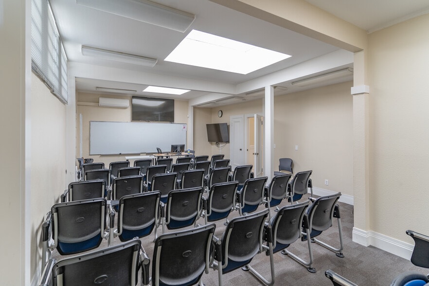 416-420 15th St, Oakland, CA for sale - Building Photo - Image 3 of 6