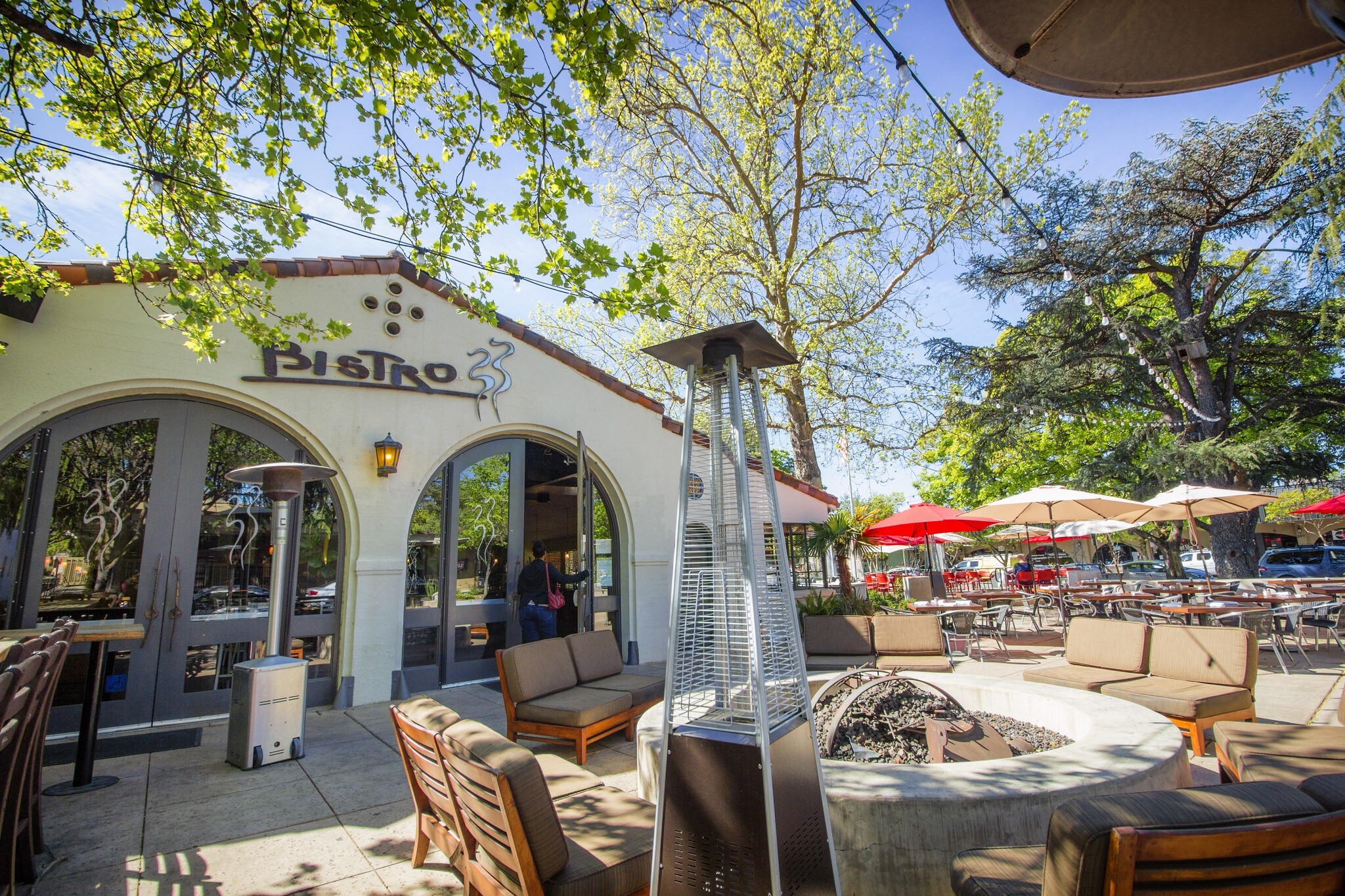 226 F St, Davis, CA à vendre Photo principale- Image 1 de 1