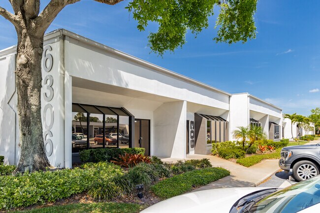 Plus de détails pour 6202 Benjamin Rd, Tampa, FL - Plusieurs types d'espaces à louer