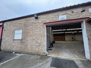 15 Parker Dr, Leicester à louer Photo du bâtiment- Image 1 de 1