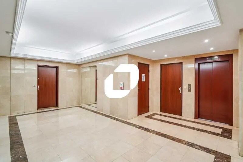 10 Rue Beffroy, Neuilly-sur-Seine à vendre - Photo du bâtiment - Image 2 de 14