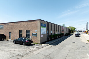 7051 W Wilson Ave, Norridge IL - Entrepôt