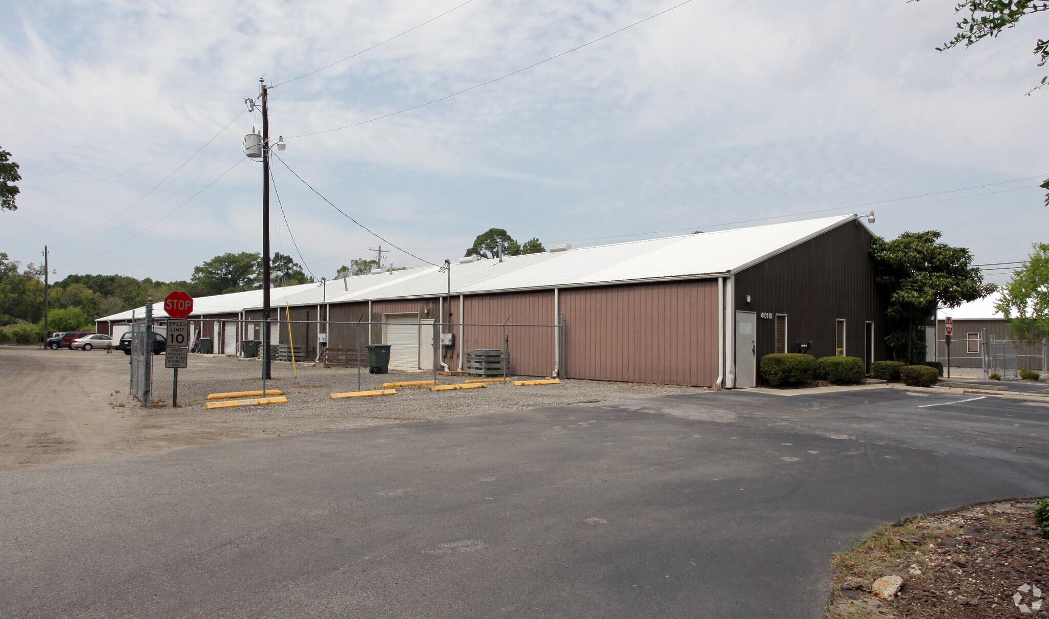 461 Fleming Rd, Charleston, SC à louer Photo du bâtiment- Image 1 de 2