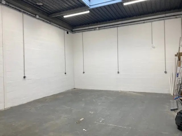 Flex in SAINT-OUEN-L'AUMONE for lease - Interior Photo - Image 3 of 8