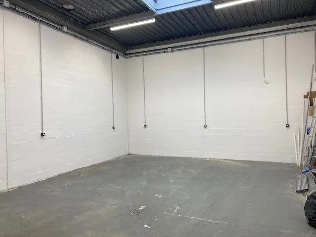 Flex dans SAINT-OUEN-L'AUMONE à louer - Photo intérieure - Image 3 de 8