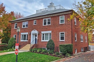 Plus de détails pour 210 Little Falls St, Falls Church, VA - Bureau à vendre