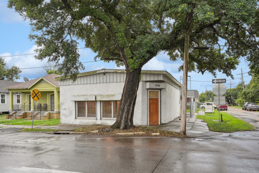 5700 St Claude Ave, New Orleans, LA à vendre - Photo du bâtiment - Image 1 de 13