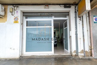 Plus de détails pour Multi-résidentiel à vendre