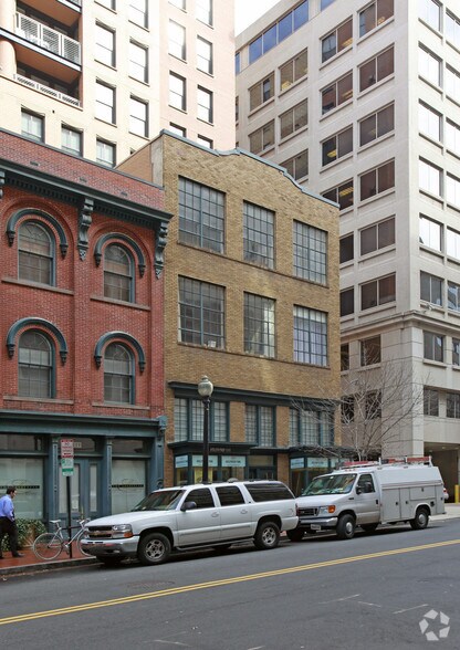 625 D St NW, Washington, DC à louer - Photo du bâtiment - Image 2 de 2