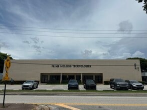 3765 Investment Ln, Riviera Beach, FL for lease Interior Photo- Image 1 of 4