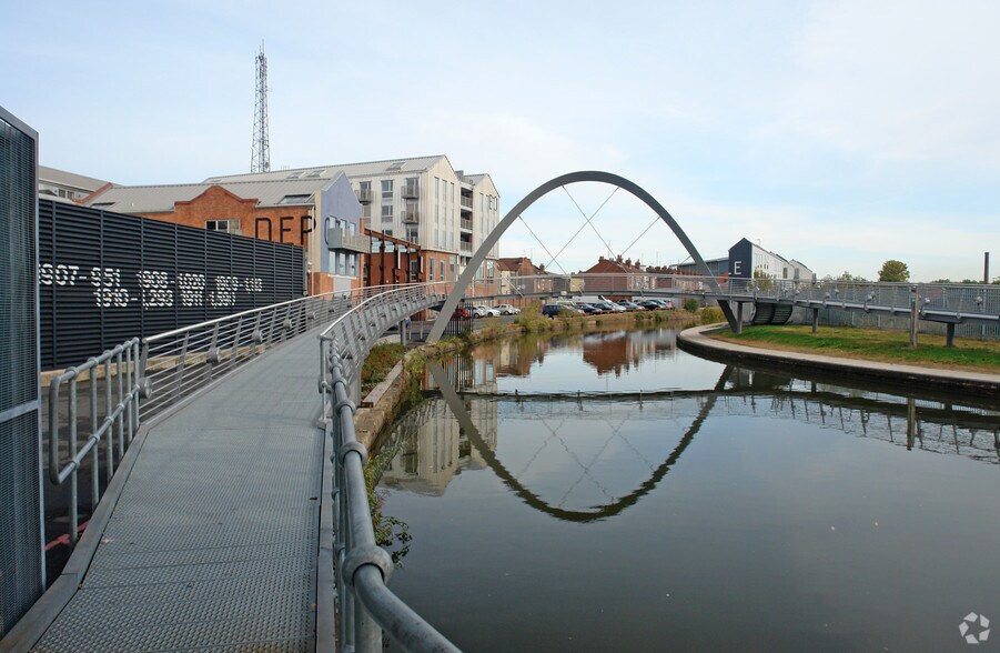Electric Wharf, Coventry à louer - Photo du bâtiment - Image 2 de 9