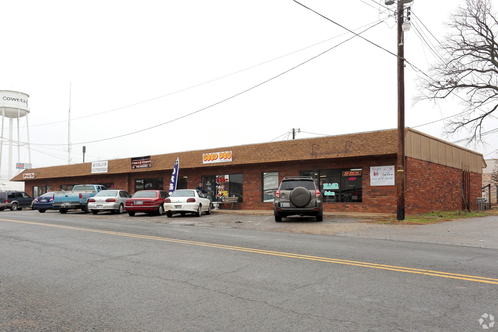 103-113 E Chestnut St, Coweta, OK for sale Primary Photo- Image 1 of 1