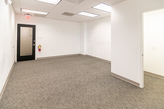 5105 Tollview Dr, Rolling Meadows, IL for lease Interior Photo- Image 2 of 5