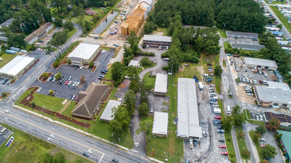 2807 Neuse Blvd, New Bern, NC à louer - Photo du bâtiment - Image 3 de 3