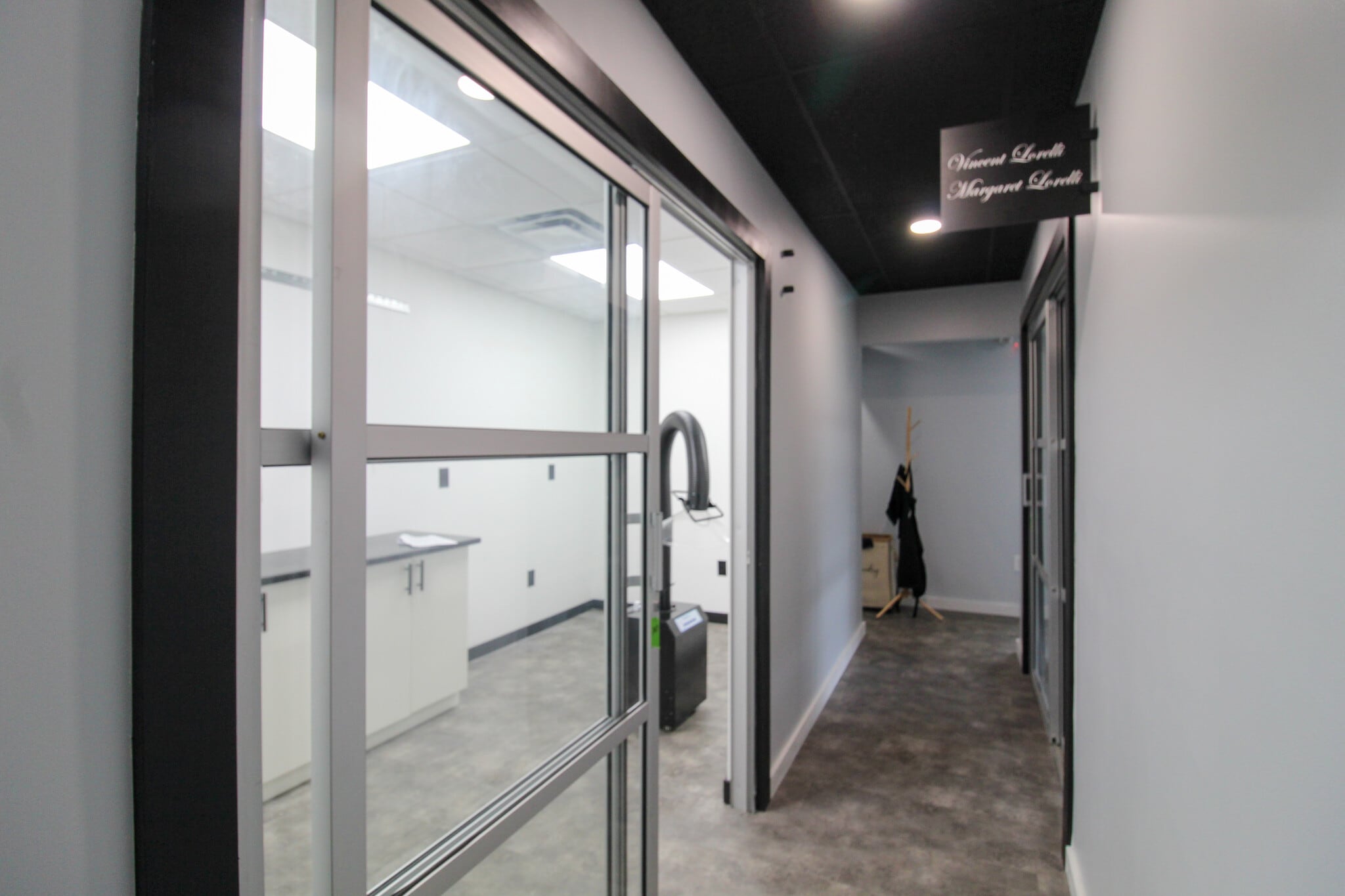 27621 Warren Rd, Garden City, MI for lease Interior Photo- Image 1 of 3