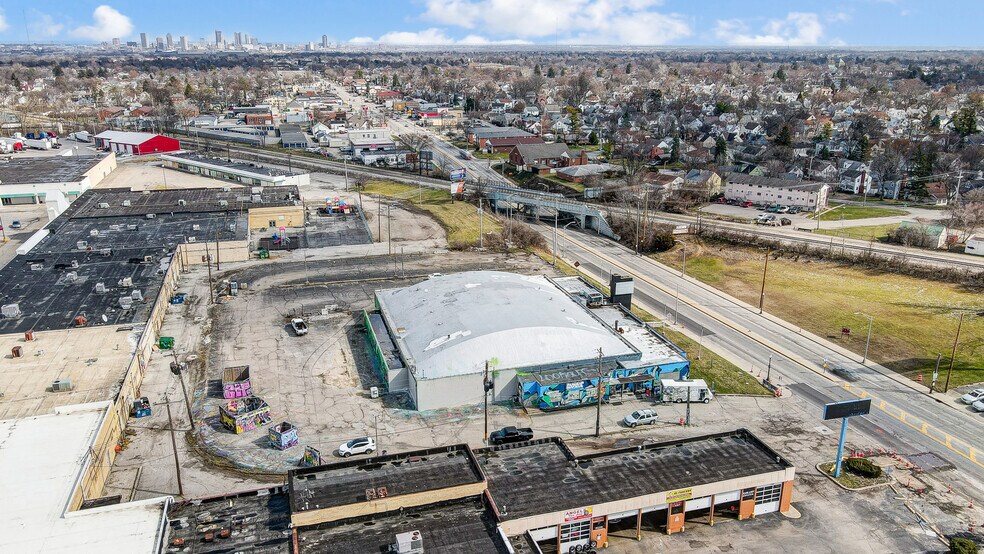 3440 W Broad St, Columbus, OH à vendre - Photo du bâtiment - Image 3 de 31