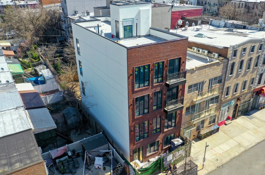 37 Wilson Ave, Brooklyn, NY for sale - Building Photo - Image 1 of 1