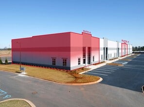 140 Congress Blvd, Duncan, SC for lease Interior Photo- Image 1 of 11