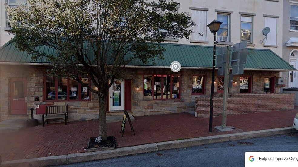 141 Locust St, Columbia, PA for lease - Primary Photo - Image 1 of 8