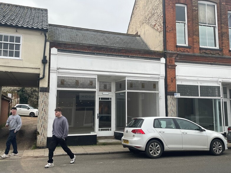 12-30 Smallgate, Beccles à louer - Photo du bâtiment - Image 3 de 3