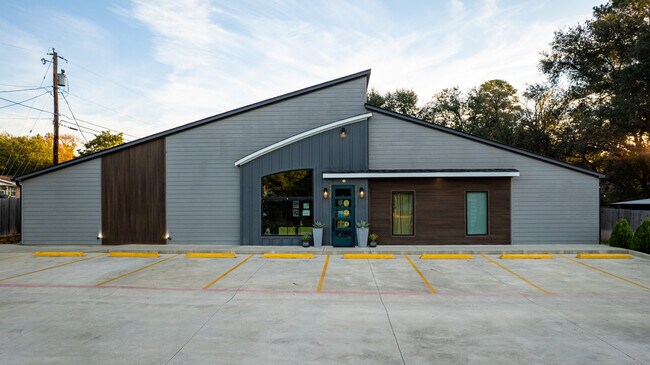 Plus de détails pour 4406 Judson Rd, Longview, TX - Commerce de détail à vendre