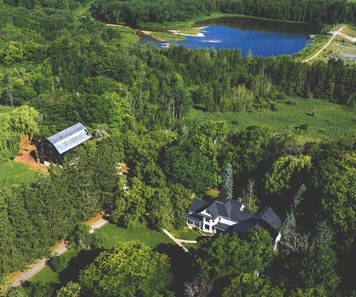 788277 Grey Road 13, Clarksburg, ON for sale - Building Photo - Image 1 of 1