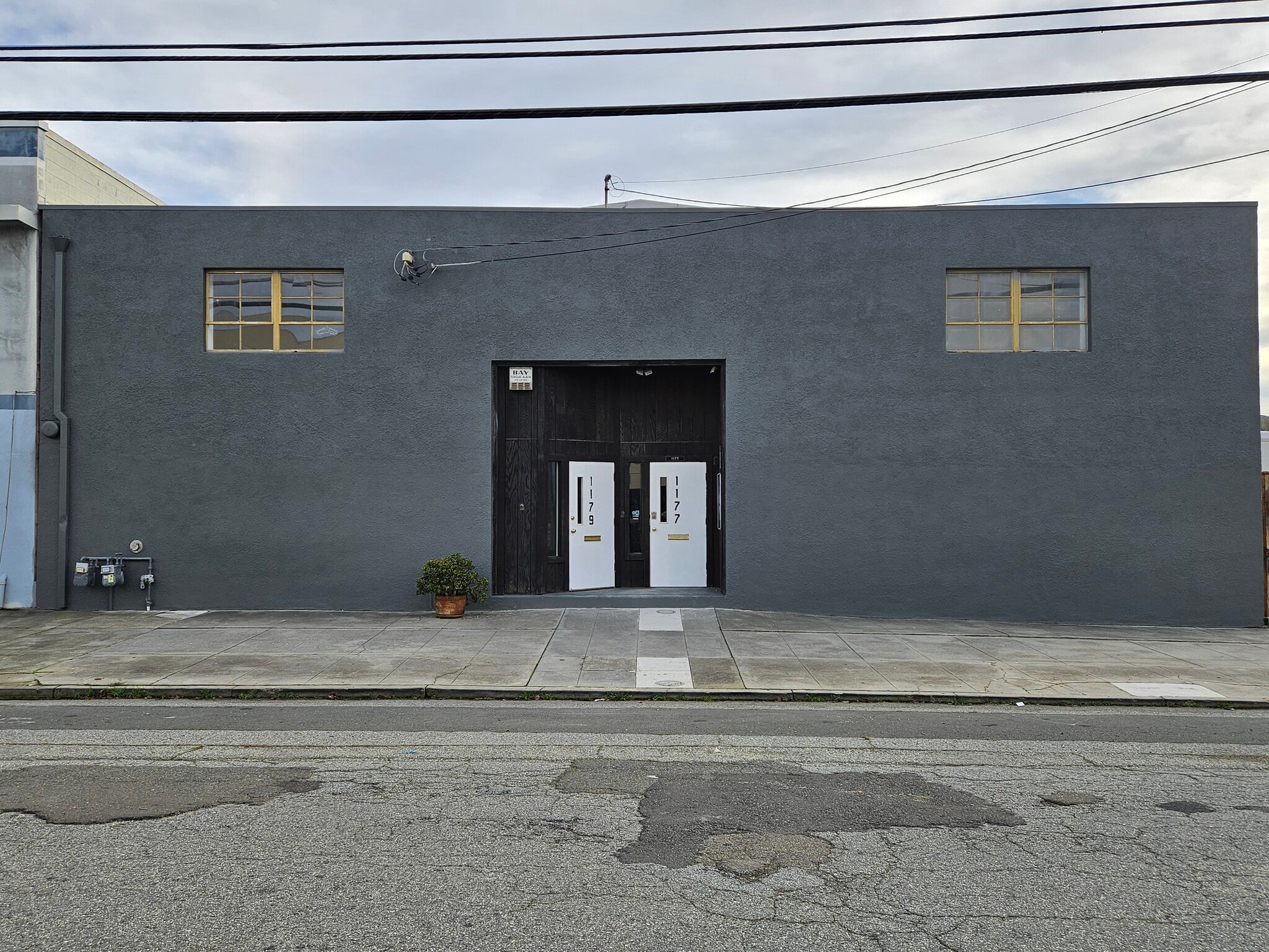 1177 65th St, Oakland, CA for sale Building Photo- Image 1 of 11