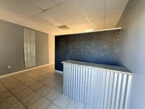 127 Tampa Ave E, Venice, FL à louer Photo intérieure- Image 1 de 5