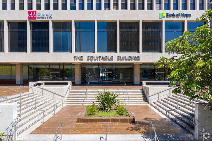 3435 Wilshire Blvd, Los Angeles, CA à louer - Photo du bâtiment - Image 3 de 10