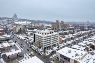 5450-5484 Ch De La Côte-Des-Neiges, Montréal, QC - Aerial  map view