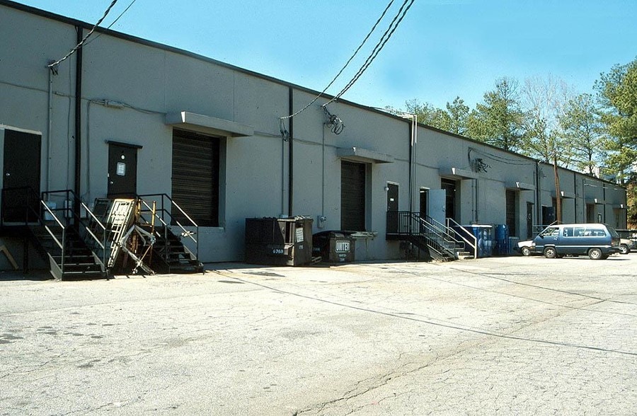 6432 Warren Dr, Norcross, GA for lease - Building Photo - Image 2 of 5