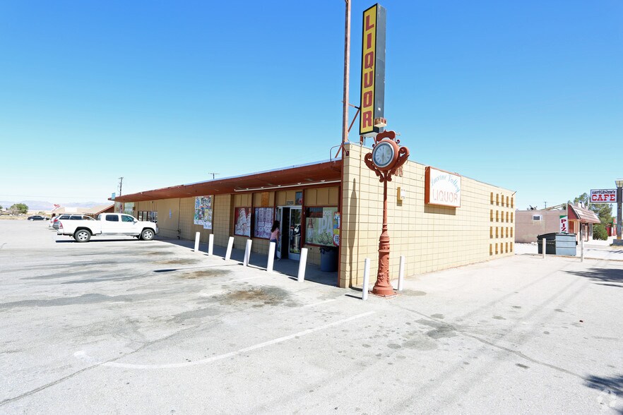32784-32800 Ca-247, Lucerne Valley, CA for lease - Primary Photo - Image 1 of 47