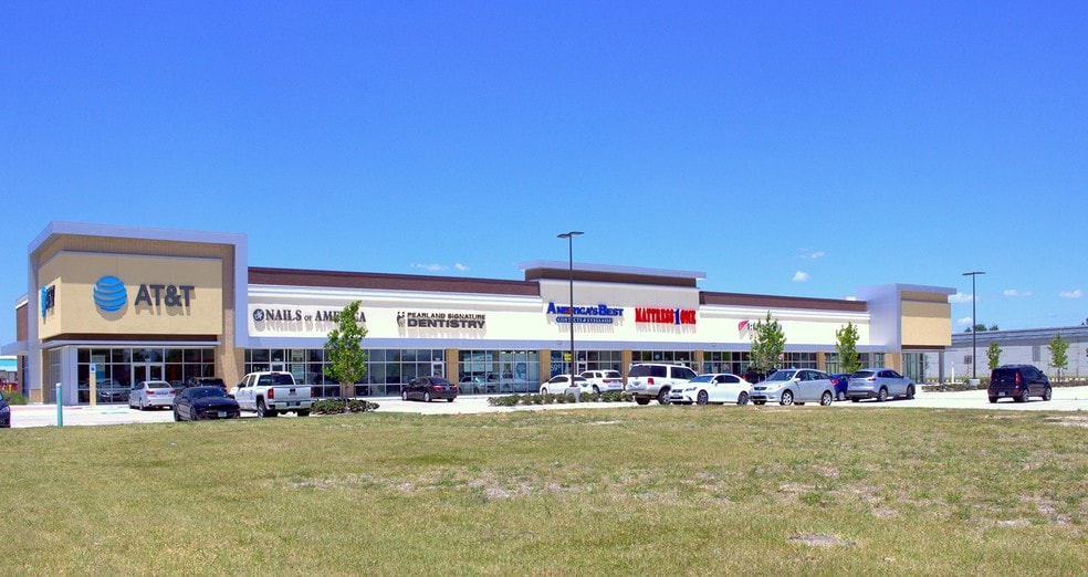 3609 Business Center Dr, Pearland, TX for sale - Building Photo - Image 3 of 5