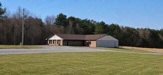 More details for 302 W Colonial Trail Hwy, Blackstone, VA - Retail for Lease