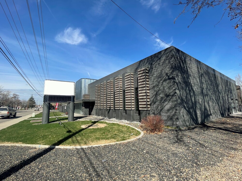 5500 W Franklin Rd, Boise, ID à louer Photo du bâtiment- Image 1 de 9