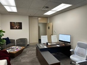 4500 S Lakeshore Dr, Tempe, AZ à louer Photo intérieure- Image 2 de 6