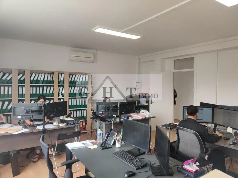 Bureau dans Maisons-Alfort à louer - Photo intérieure - Image 3 de 10