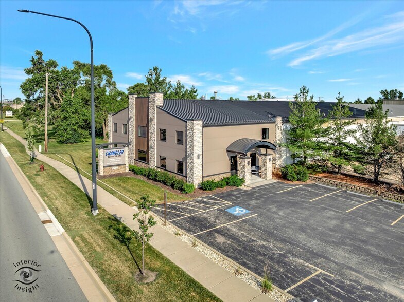 10203 191st St, Mokena, IL à vendre - Photo du bâtiment - Image 2 de 26