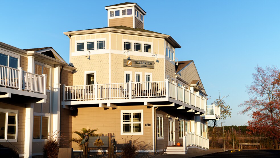 103 Watson Rd, Chesapeake, VA à louer - Photo du bâtiment - Image 1 de 25