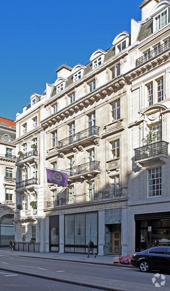 18-19 Pall Mall, Londres à louer - Photo du bâtiment - Image 3 de 14