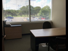 1755 Park St, Naperville, IL for lease Interior Photo- Image 1 of 2