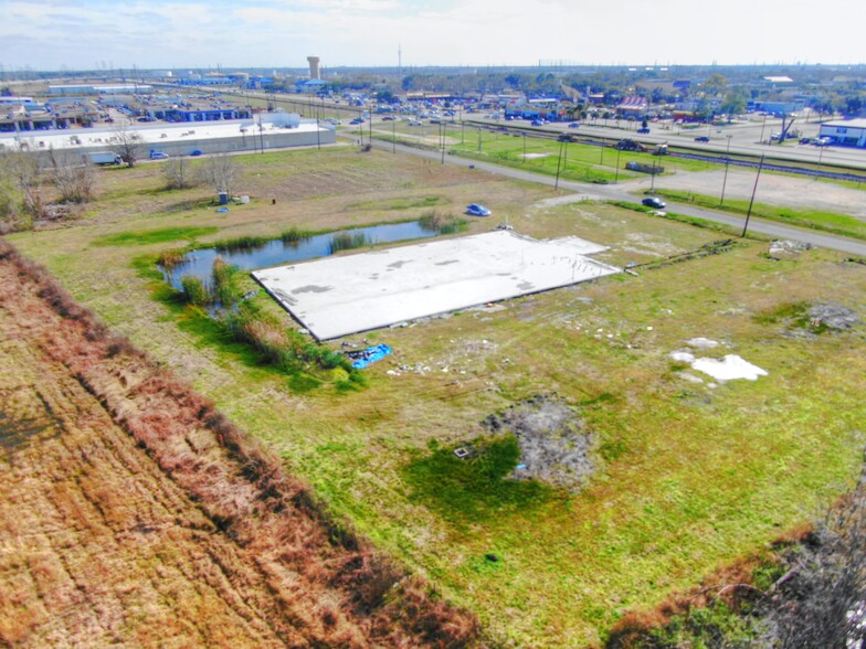 0 E Commerce Ave, Webster, TX à vendre - Photo de construction - Image 1 de 10