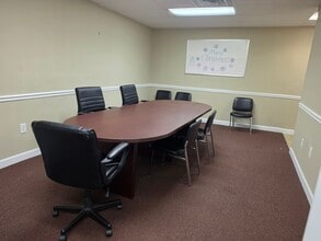 4 Carriage Ln, Charleston, SC for lease Interior Photo- Image 1 of 5