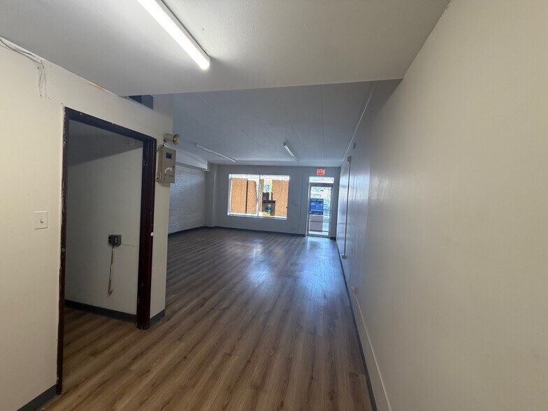 4425 S Archer Ave, Chicago, IL à louer - Photo du bâtiment - Image 2 de 5