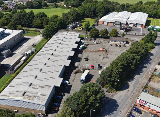 Plus de détails pour Units 1 & 2, Randolph Trading Estate, Kirkcaldy - Industriel à louer