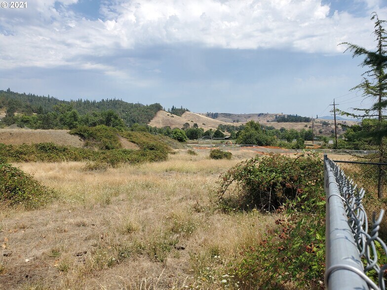 0 Quarry Rd, Roseburg, OR à vendre - Photo principale - Image 2 de 6