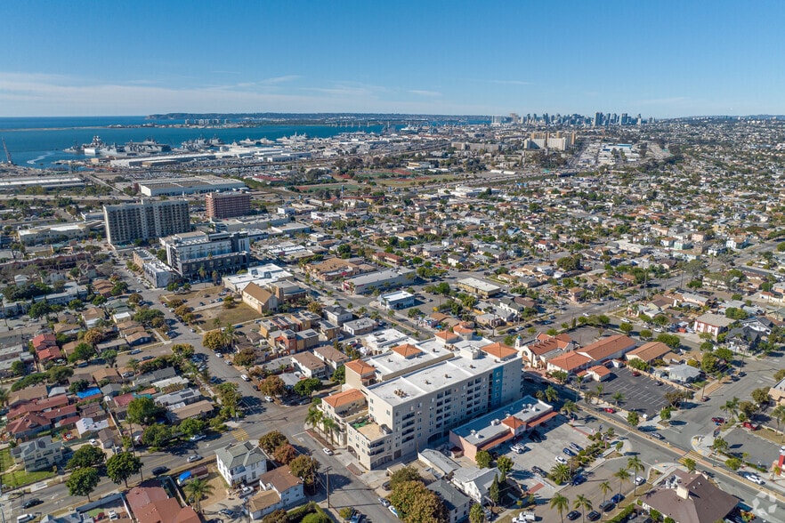 819-825 D Ave, National City, CA for lease - Building Photo - Image 3 of 8