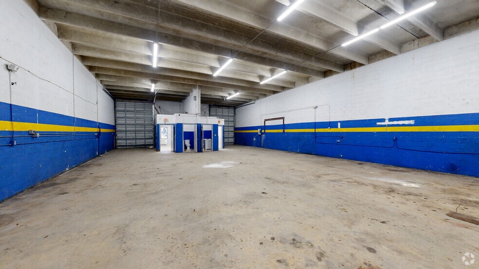3820 NW 135th St, Opa-locka, FL à louer - Numérisation 3D de Matterport - Image 2 de 24