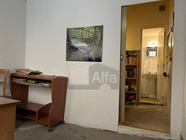Segovia, SEG 40005 - Unit 01 -  - Interior Photo - Image 1 of 2
