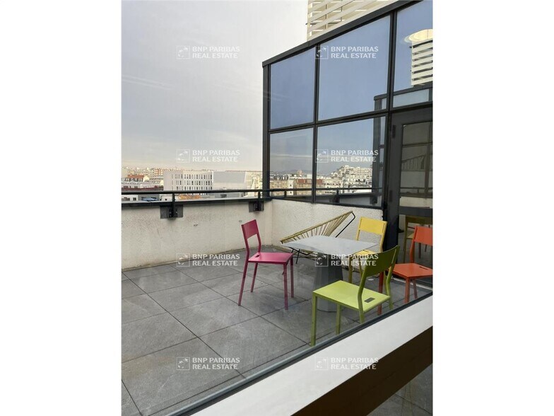 Bureau dans Boulogne-Billancourt à louer - Photo du bâtiment - Image 2 de 15